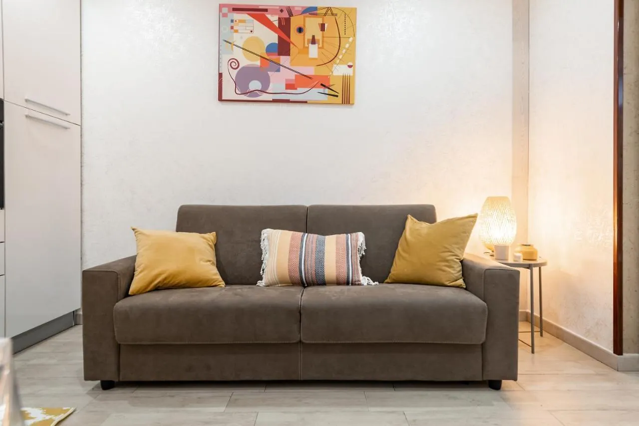 Yhellow Home Comfy Apartment Bari